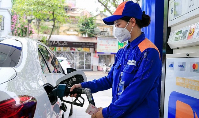 Giá xăng dầu đồng loạt giảm mạnh từ 15 giờ ngày 3/7