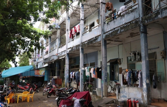 Người dân sắp thoát cảnh sống “lay lắt” trong khu chung cư xuống cấp