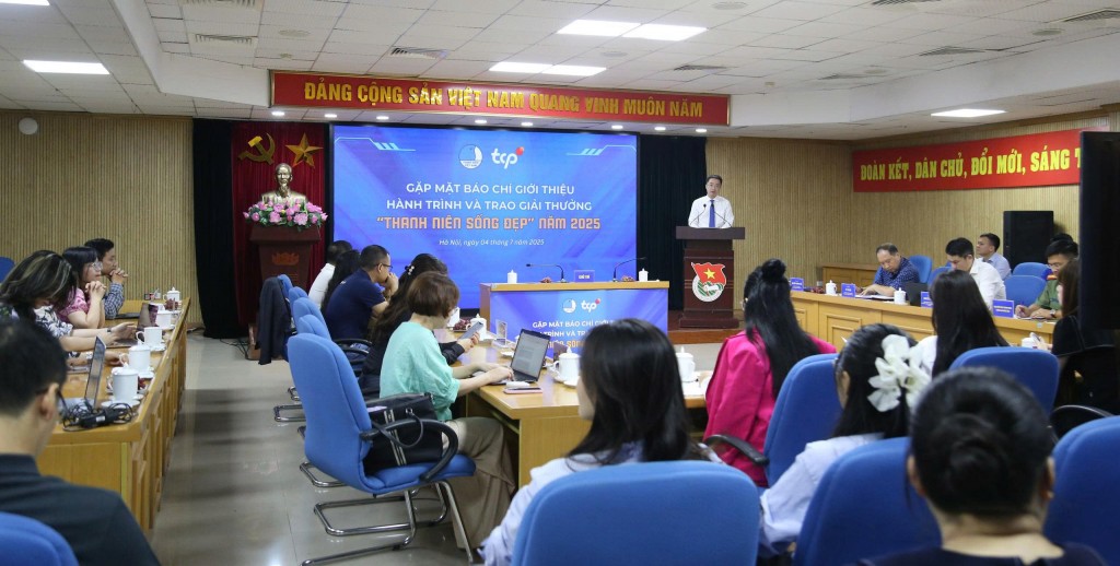 Quang cảnh chương trình