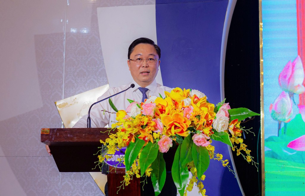 Chủ tịch Ủy ban MTTQ Việt Nam TP Đà Nẵng Lê Trí Thanh phát biểu chỉ đạo tại buổi lễ (Ảnh Đ.Minh)