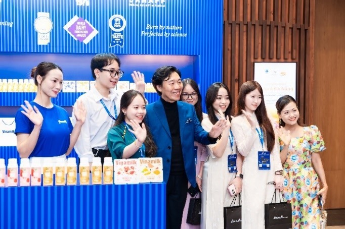 Vinamilk “tiếp lửa” đam mê, tôn vinh sáng tạo tại sự kiện điện ảnh châu Á