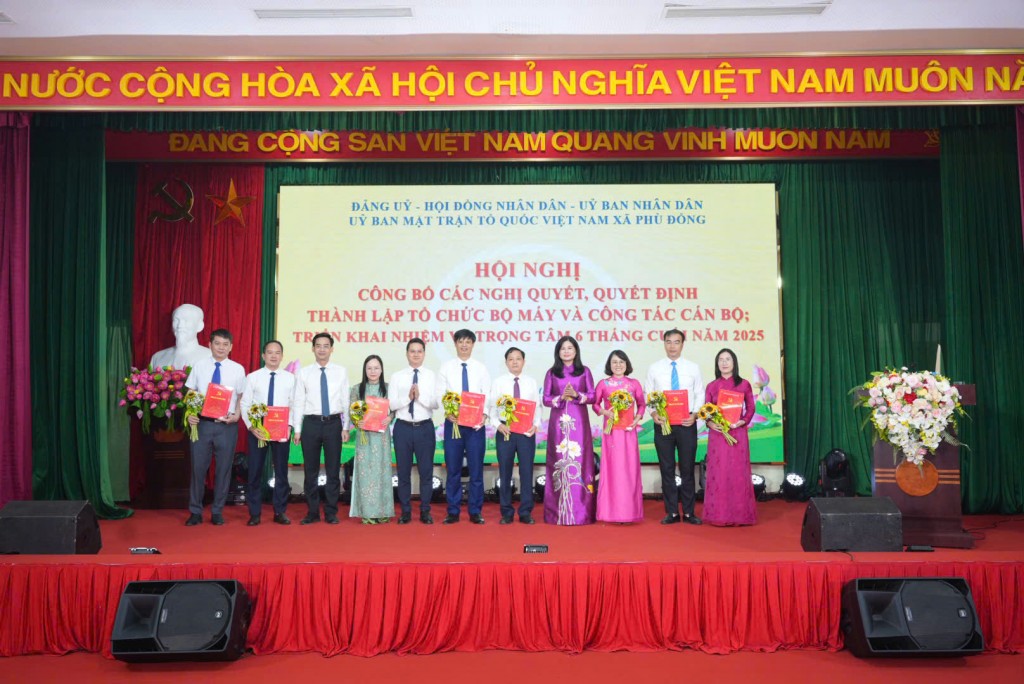Bước chuyển mạnh mẽ trong đổi mới tổ chức và nâng cao hiệu quả quản lý