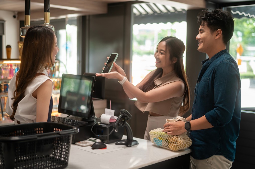 Hộ kinh doanh, tiểu thương bắt đầu thích nghi với các quy định, chính sách mới về thuế