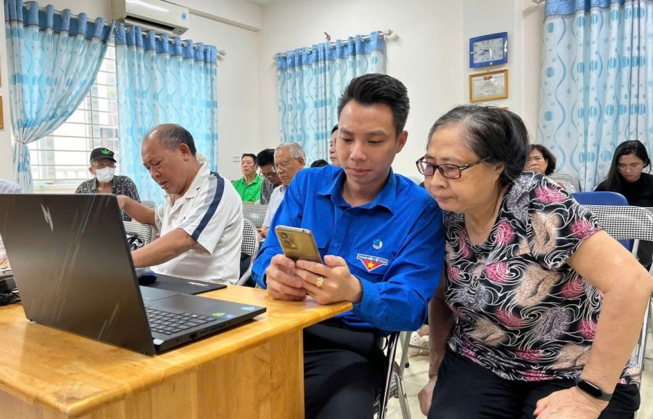 Mùa hè xanh chuyển mình cùng chính quyền số
