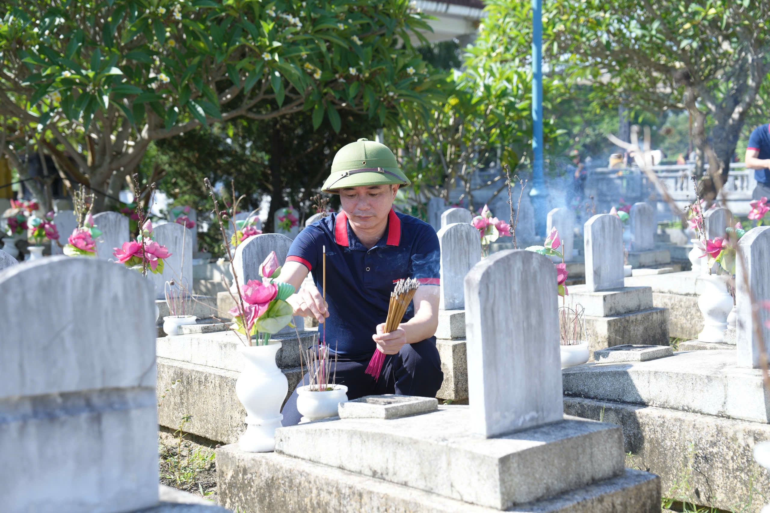 Hành trình về nguồn tưởng nhớ công ơn các Anh hùng liệt sĩ