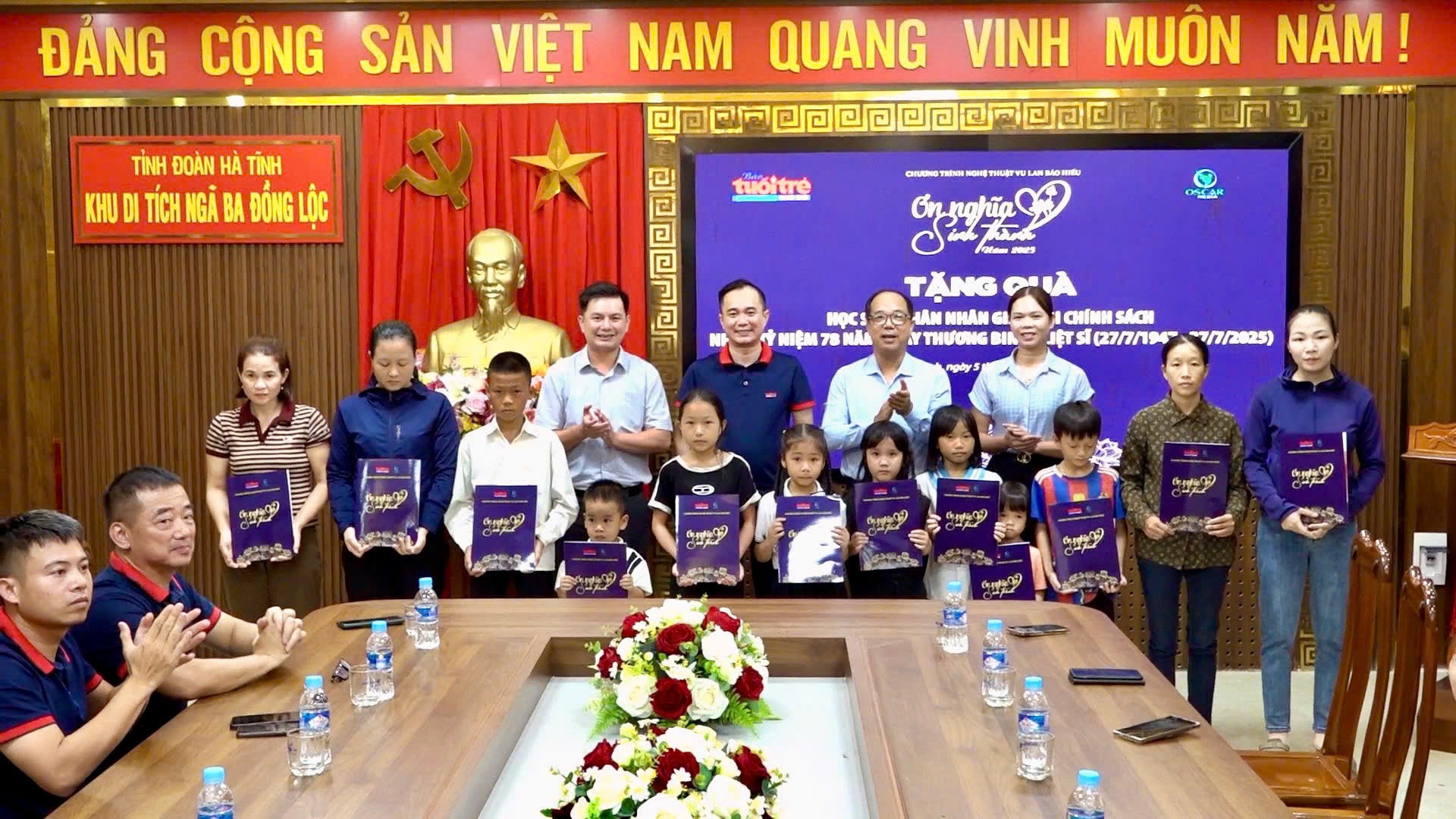 Hành trình về nguồn tưởng nhớ công ơn các Anh hùng liệt sĩ