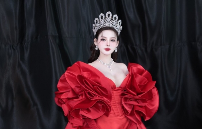 Kiều Vũ được Nguyễn Minh Tuấn "chọn mặt gửi vàng" kết màn show diễn