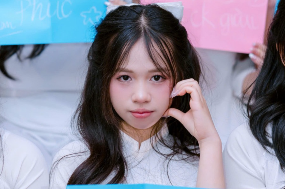 Ngoài học tập, Khánh Quỳnh còn tham gia công tác Đội ở trường 