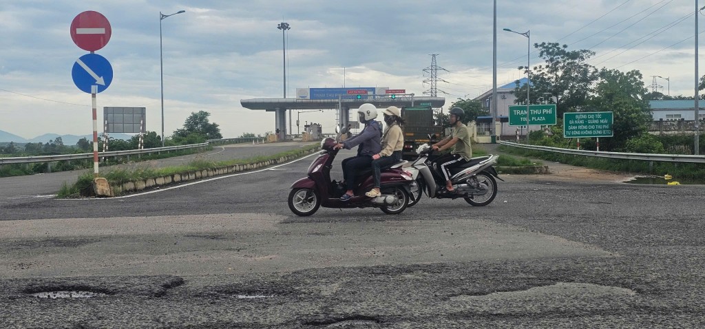Đà Nẵng: Tỉnh lộ 609 tái diễn tình trạng hư hỏng cần sửa chữa