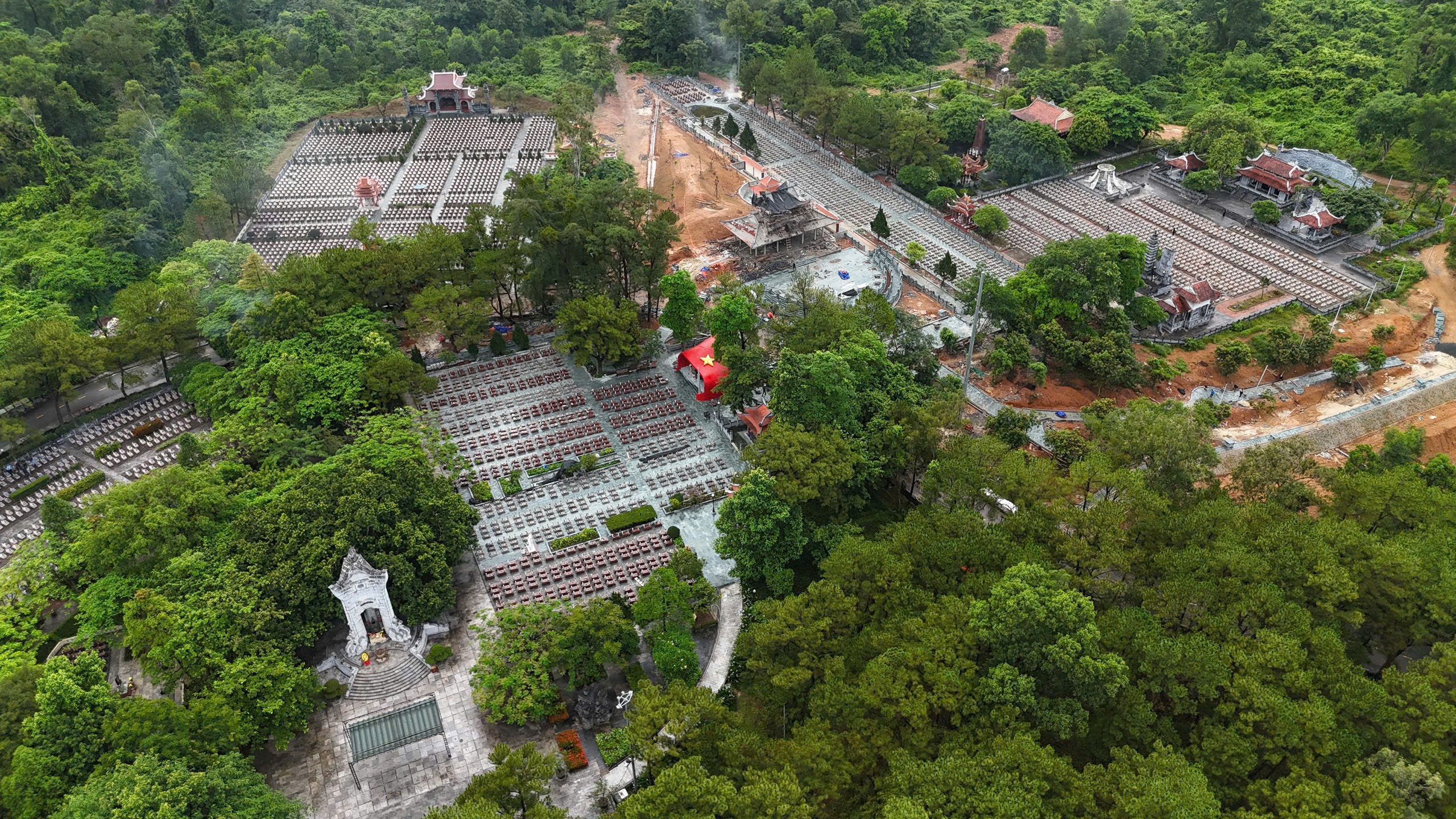 Tháng Bảy về miền đất thiêng Quảng Trị Tháng Bảy về miền đất thiêng Quảng Trị