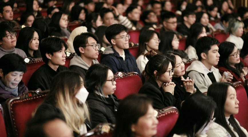 Tuồng và Gen Z: Khi truyền thống bắt nhịp thời đại