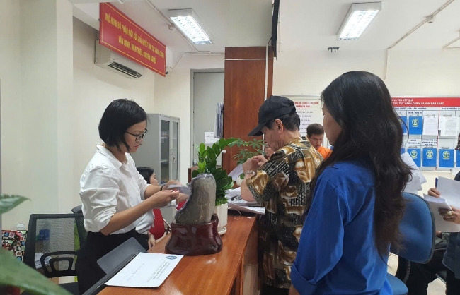 Thanh niên phường Ba Đình "trực chiến" đồng hành cùng chính quyền và người dân