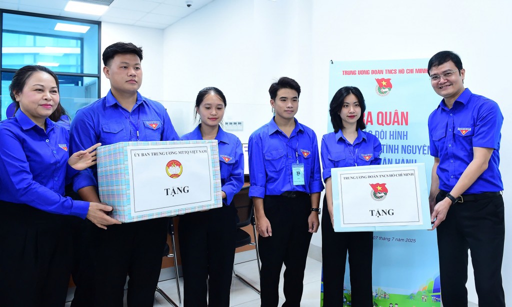 Bí thư thứ nhất Trung ương Đoàn 