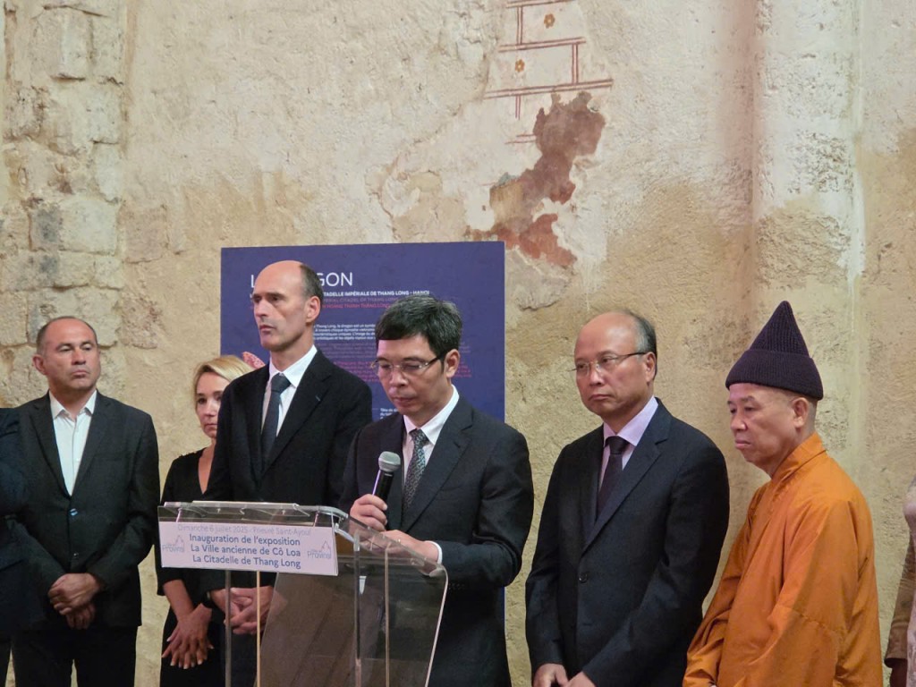 ông Nguyễn Thanh Quang - Giám đốc Trung tâm Bảo tồn Di sản Thăng Long phát biểu tại lễ khai mạc