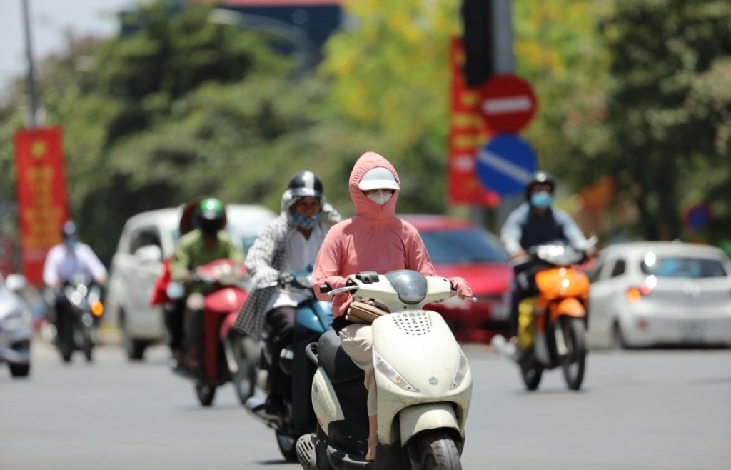 Ngày 8/7: Hà Nội tiếp tục nắng nóng