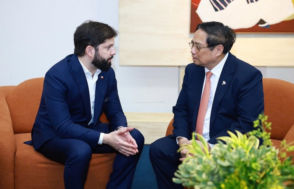 Việt Nam coi trọng quan hệ và thúc đẩy hợp tác nhiều mặt với Chile