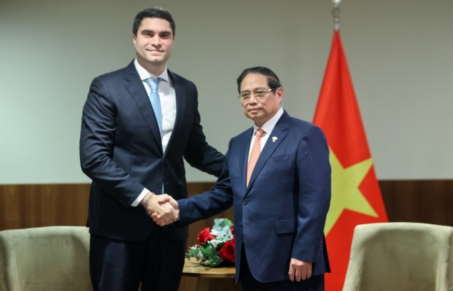 Tập đoàn sản xuất quặng sắt, niken lớn nhất thế giới muốn mở rộng hợp tác tại Việt Nam