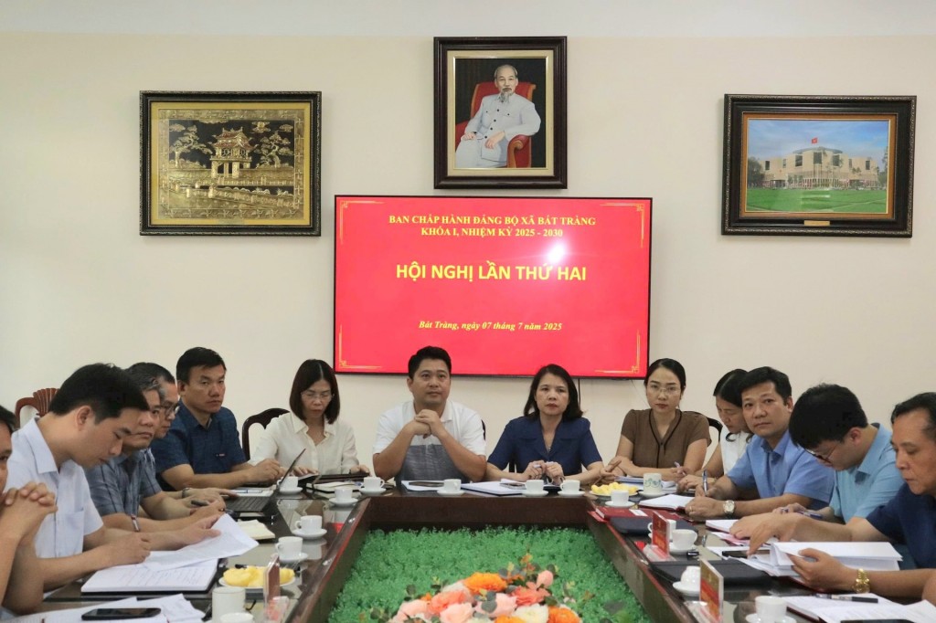 Xã Bát Tràng thu ngân sách nhà nước 6 tháng đầu năm đạt 39,159 tỷ đồng