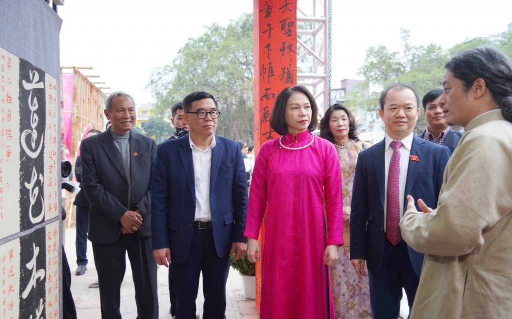 Hai nghị quyết mở đường cho hành trình sáng tạo của Thủ đô