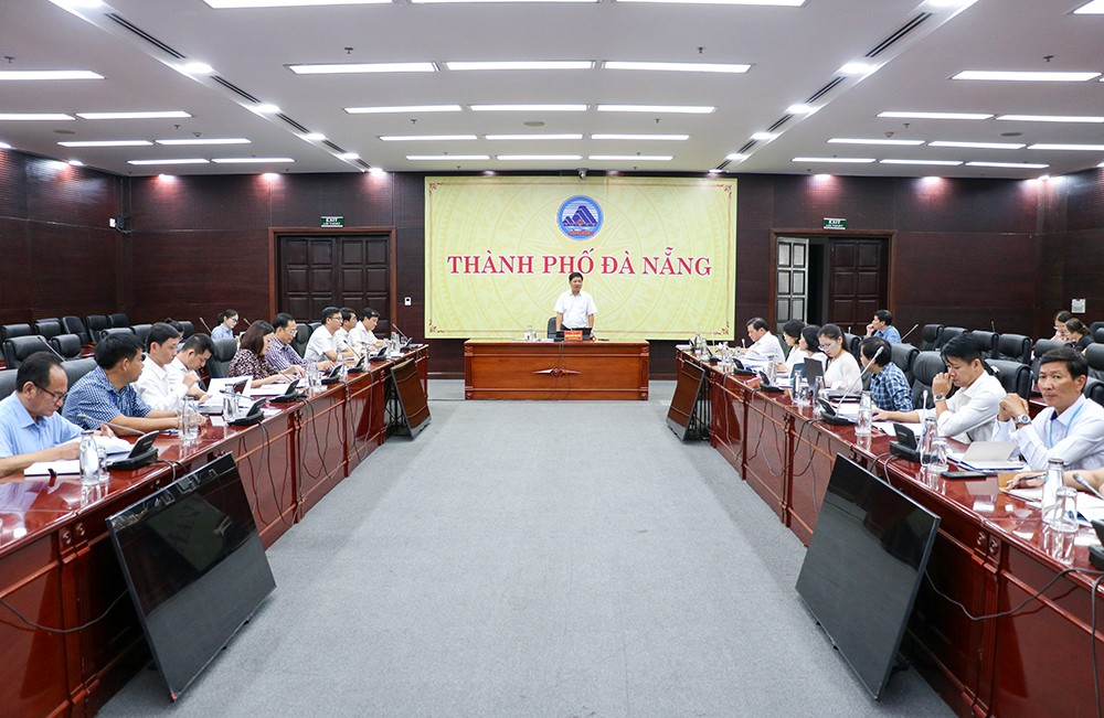Chủ tịch UBND TP Đà Nẵng Lương Nguyễn Minh Triết chủ trì buổi làm việc với Sở Nội vụ (Ảnh: danang.gov)
