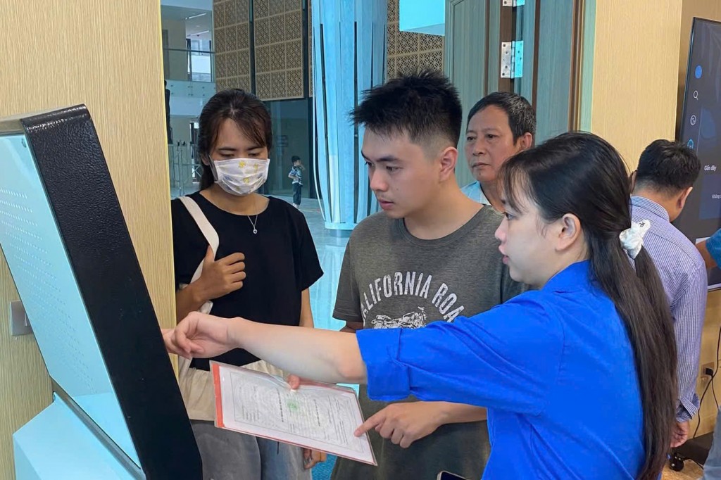 “Cầu nối số” giữa chính quyền và Nhân dân