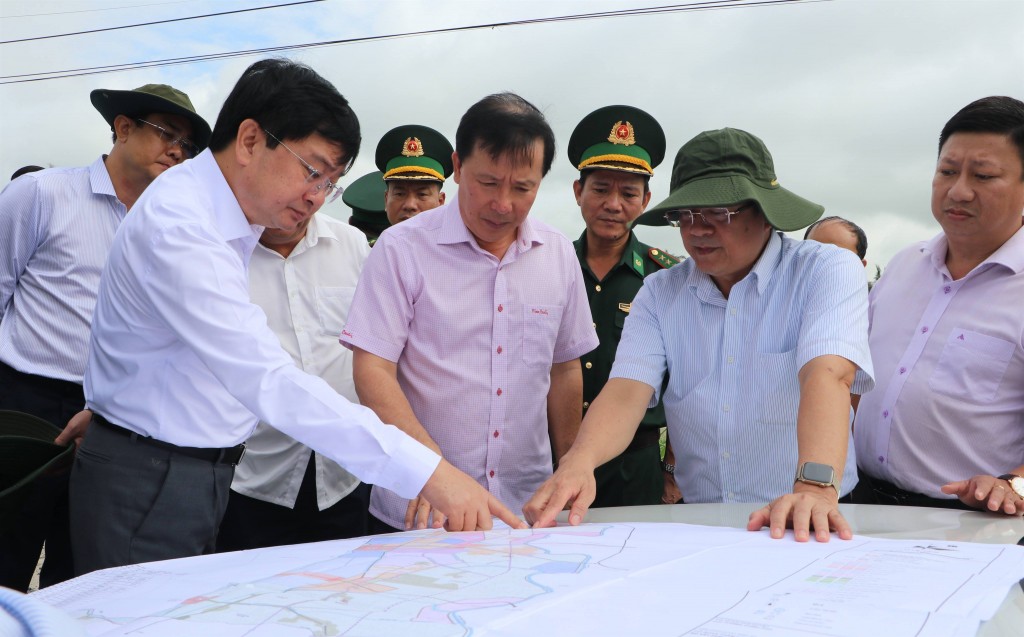 Lãnh đạo tỉnh Tây Ninh kiểm tra tiến độ dự án trọng điểm