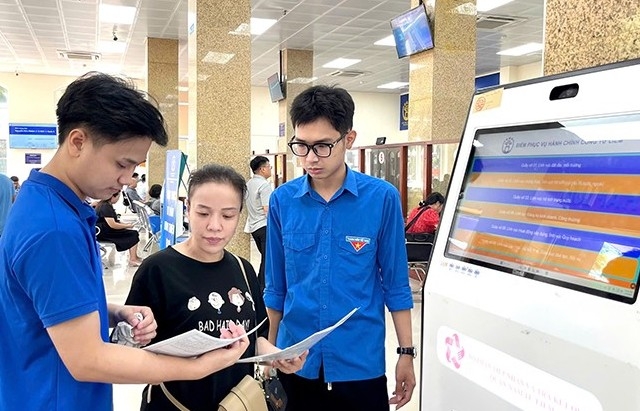 Tiên phong góp sức xây dựng chính quyền số phục vụ Nhân dân