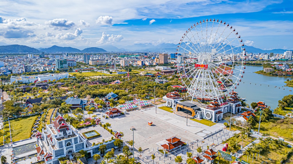 Da Nang Downtown - tâm điểm giải trí của thành phố sông Hàn.