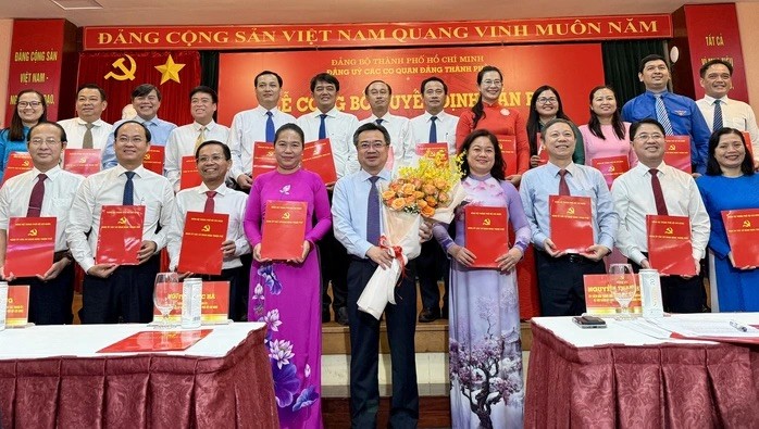 Đồng chí Nguyễn Thanh Nghị nhận thêm nhiệm vụ mới