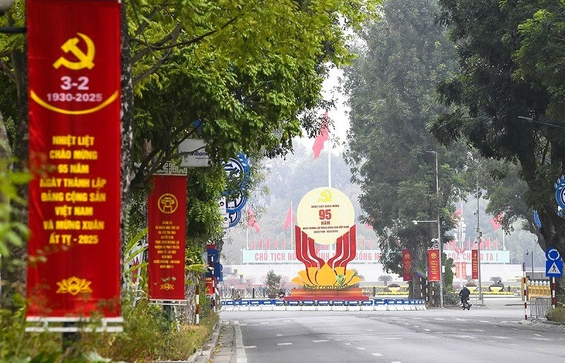 Đẩy mạnh 3 đợt tuyên truyền về Đại hội Đảng bộ các cấp