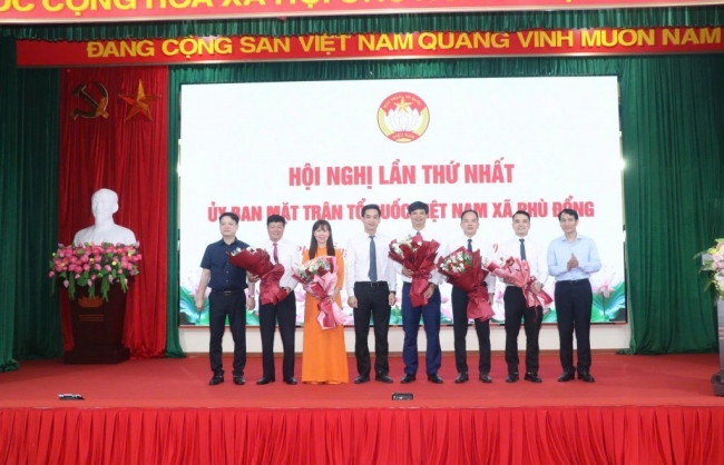 Phát động thi đua cao điểm chào mừng Đại hội đại biểu Đảng bộ xã
