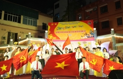 Phường Láng: Đêm hội mừng chính quyền địa phương 2 cấp