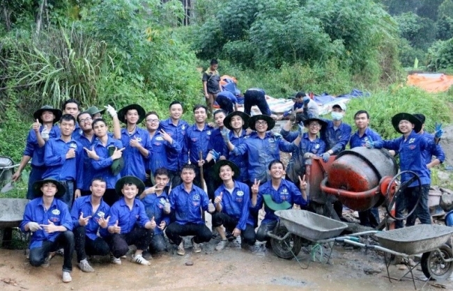 Chủ động, sáng tạo, đồng hành cùng sinh viên phát triển toàn diện