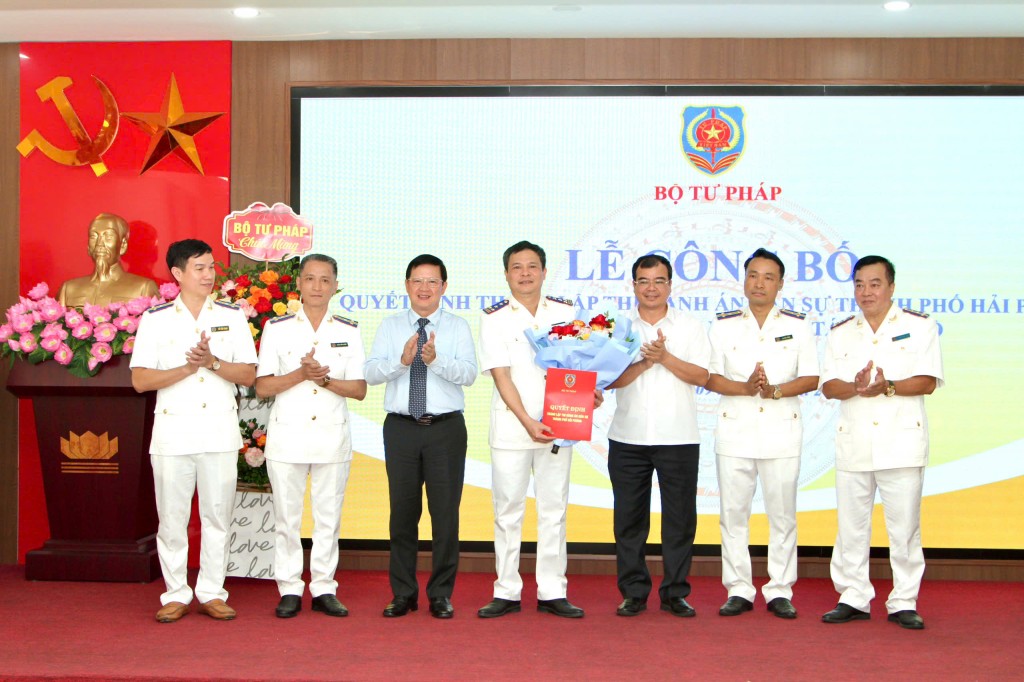 Công bố thành lập Cục Thi hành án dân sự thành phố Hải Phòng