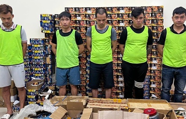 Triệt phá đường dây sản xuất, buôn bán pháo nổ từ Nam ra Bắc