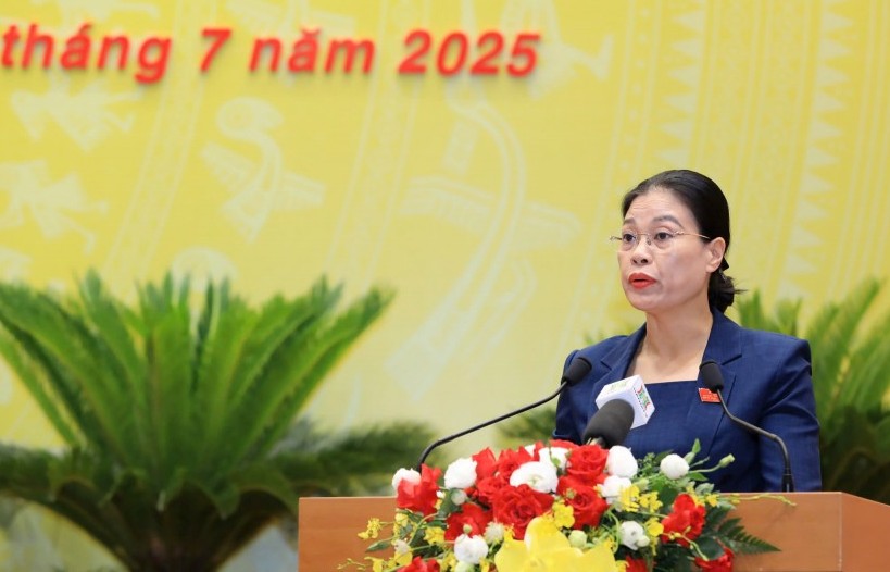 Thông qua Nghị quyết về Khu phát triển thương mại và văn hóa