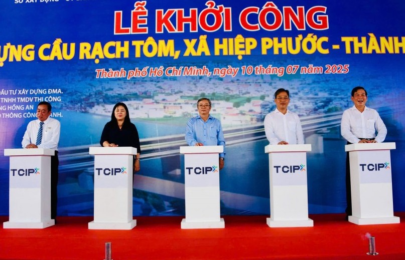Khởi công cầu Rạch Tôm nối liền TP Hồ Chí Minh và Tây Ninh