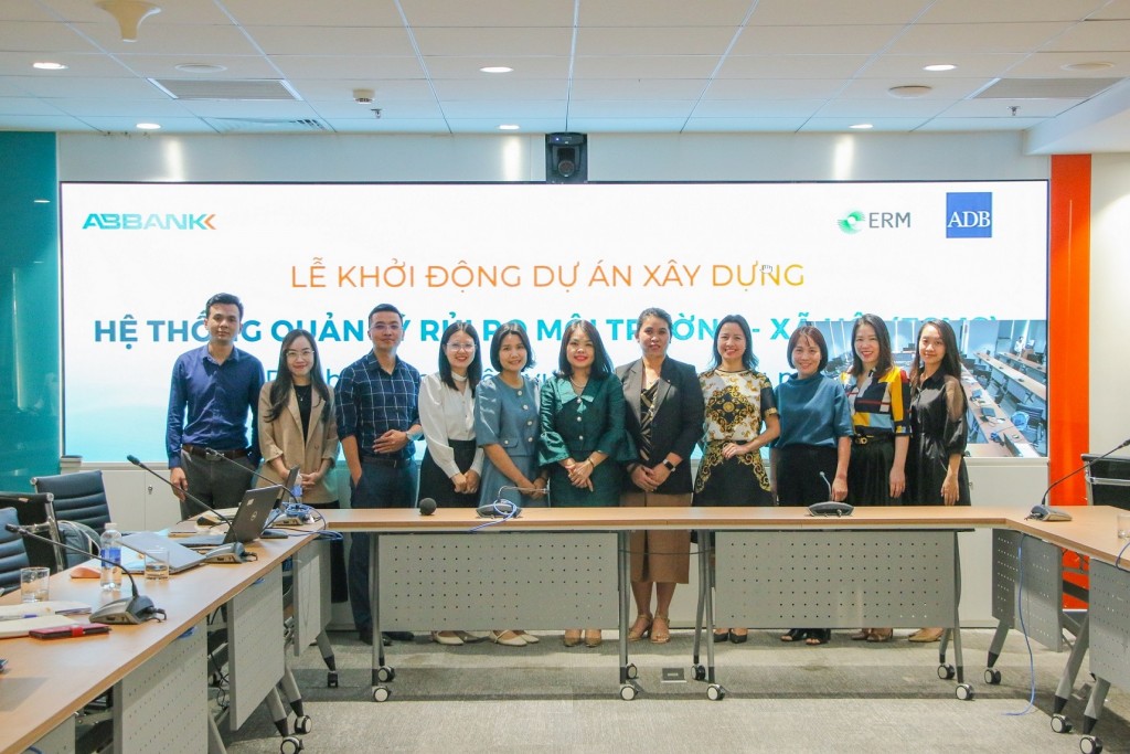 Trước đó, ABBANK đã phối hợp cùng ADB và ERM chính thức khởi động dự án triển khai ESMS nhằm hỗ trợ ngân hàng và khách hàng doanh nghiệp quản trị hiệu quả các rủi ro môi trường và xã hội