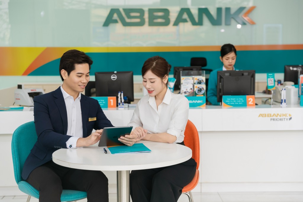 ABBANK thông báo tạm dừng giao dịch điện tử với doanh nghiệp chưa định danh sinh trắc học từ ngày 1/7