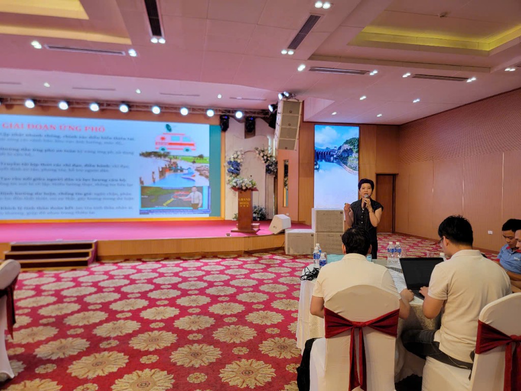 Trang bị kỹ năng tác nghiệp an toàn trong thiên tai cho đội ngũ phóng viên