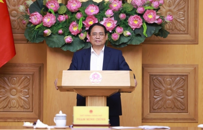 Thủ tướng chủ trì cuộc họp về các tài liệu của Tiểu ban Kinh tế-xã hội Đại hội XIV