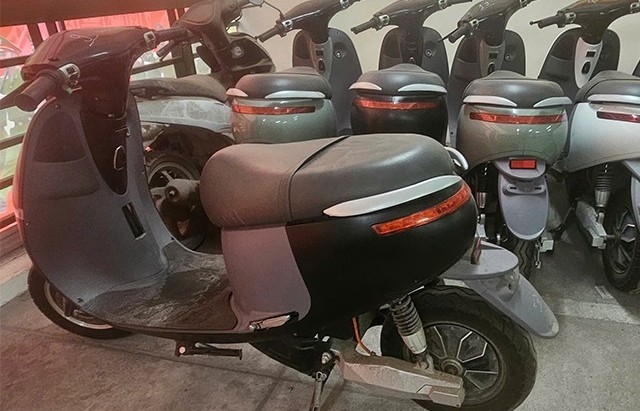 Hà Nội: Triệt phá đường dây sản xuất, buôn bán xe máy điện giả