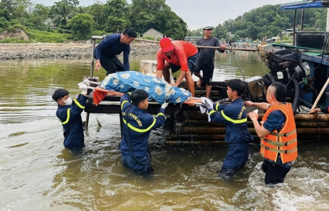 Thanh Hoá: Đã tìm thấy thi thể cháu bé mất tích do đuối nước tại biển Sầm Sơn (Thanh Hoá).