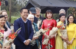 Hướng tới mô hình "khu thương mại văn hóa" tại làng cổ Đường Lâm