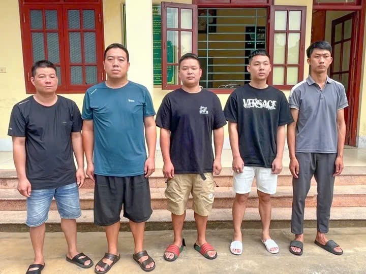 Triệt phá đường dây vận chuyển số lượng lớn vàng bạc qua biên giới