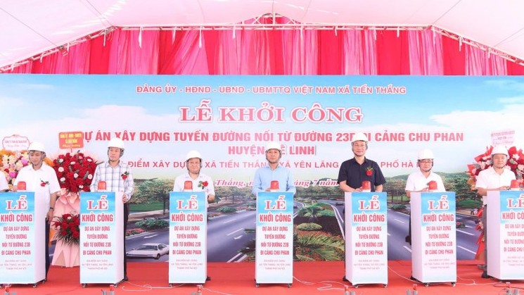 Xã Tiến Thắng khởi công tuyến đường 723 tỷ đồng