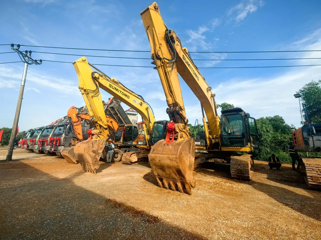 Xã Tiến Thắng khởi công tuyến đường 723 tỷ đồng
