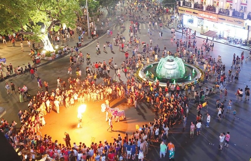 Giữ gìn di sản, khơi dậy sáng tạo ở Hà Nội
