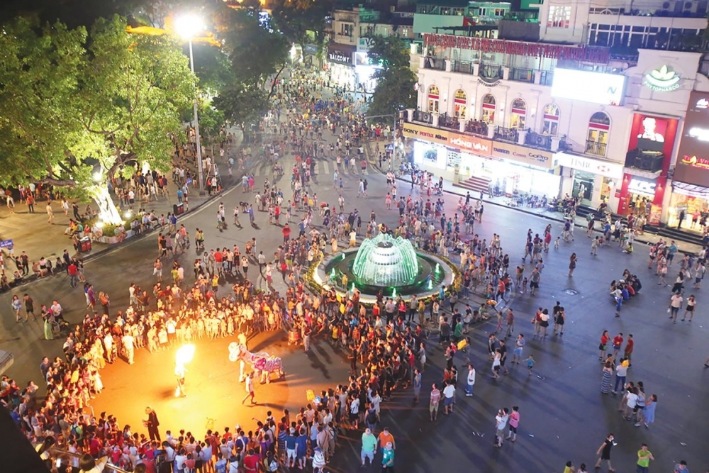 Giữ gìn di sản, khơi dậy sáng tạo ở Hà Nội