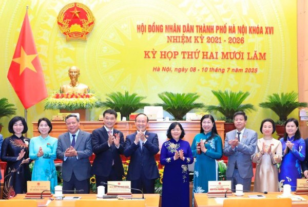 Phát huy tinh thần đổi mới, khơi thông nguồn lực phát triển